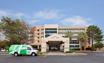 Hampton Inn & Suites Palmdale