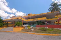 Hotel Guantanamo Hotels near St. Catherine of Ricci Cathedral