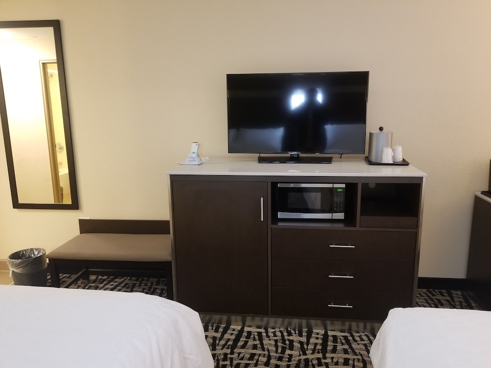 Holiday Inn - Poughkeepsie, an Ihg Hotel