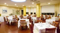 Thomas Beach Hotel Hotels in Неа-Макрі