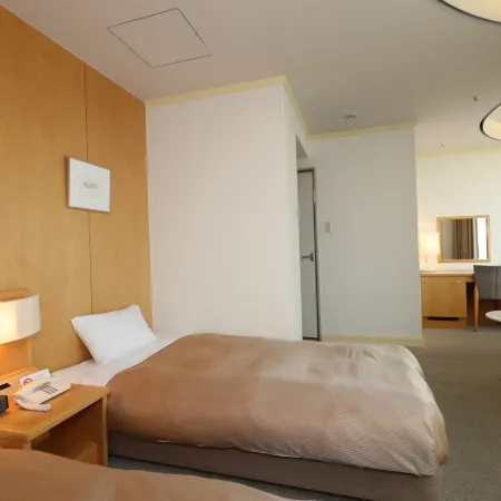 Hotel Granvale Kiyama Отели рядом с достопримечательностью «Железнодорожный вокзал Гифу»