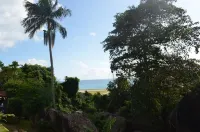 Touchdown Villa Hotels in Cerf Island