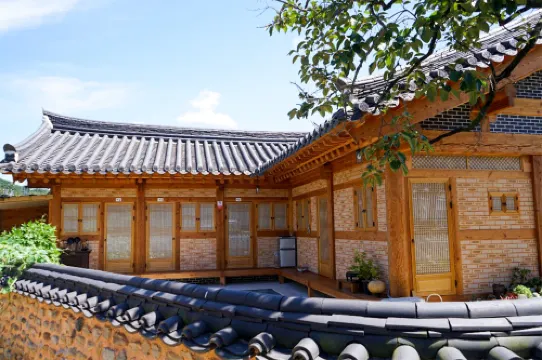 Sancheong Yes Daum Hanok Stay Pension