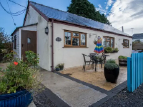 Honeysuckle Cottage - 1 Bedroom Cottage - Amroth Hotels in Amroth