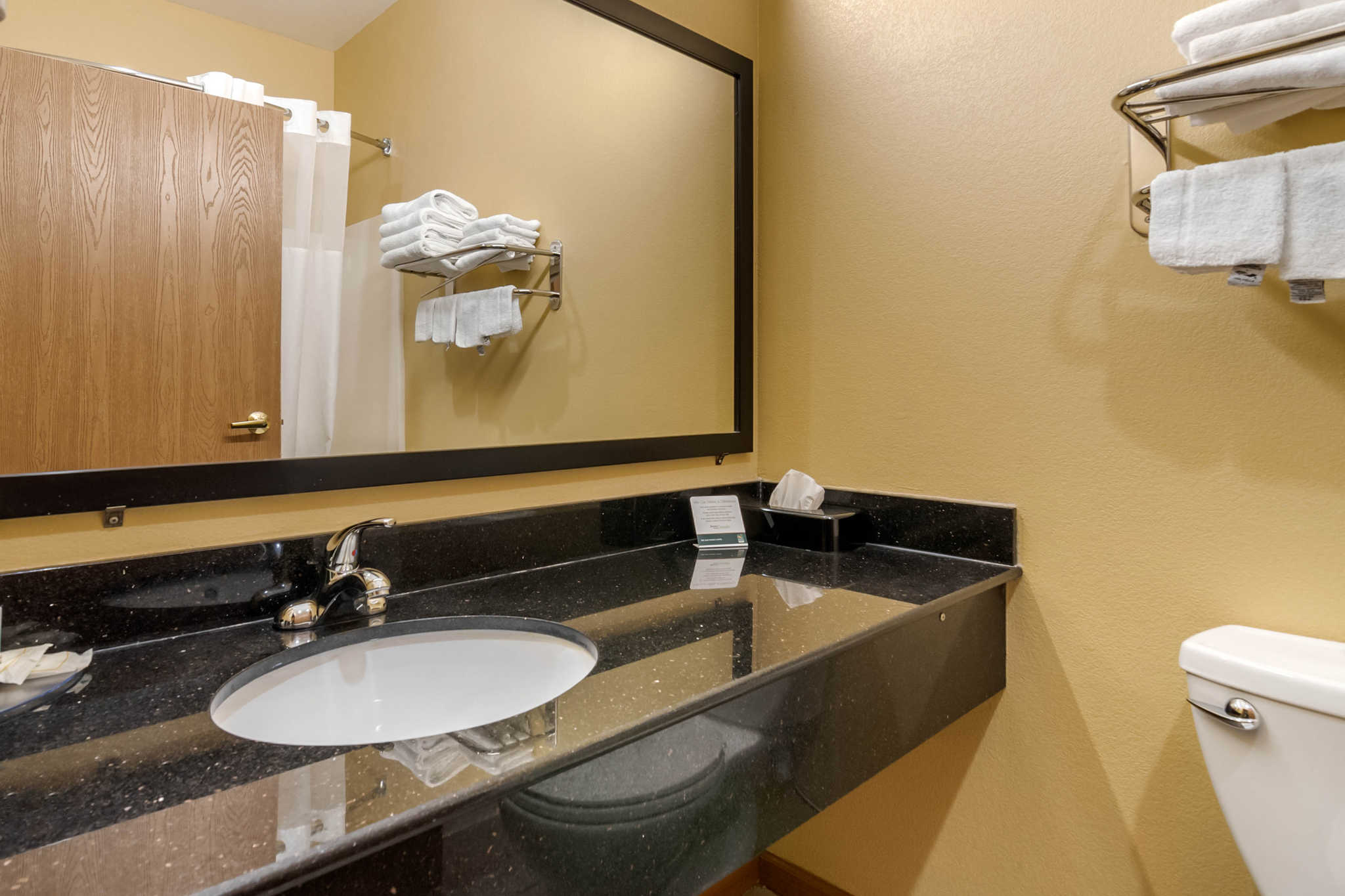 Quality Inn & Suites Lenexa Kansas City