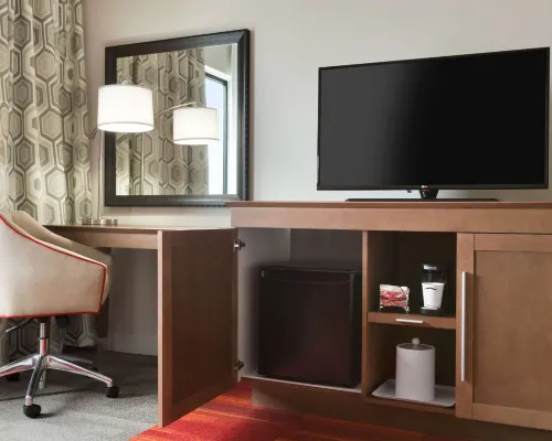 Hampton Inn North Olmsted Cleveland Airport Zimmer Photos