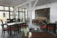 Lindenhof Gästehaus & Hofcafe فنادق في Emmerich am Rhein