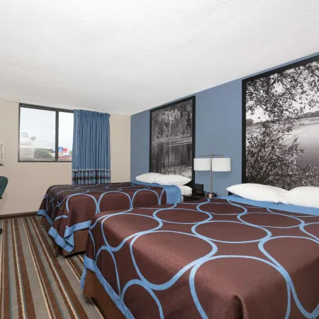 Super 8 by Wyndham Willmar