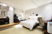 Bundang Seohyeon Awesome Hotel a Seongnam