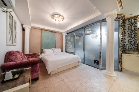 Geumjeong Hotel Chocolate