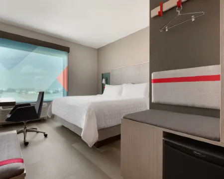 avid hotel ORLANDO INTERNATIONAL AIRPORT by IHG Hotels in Orange County