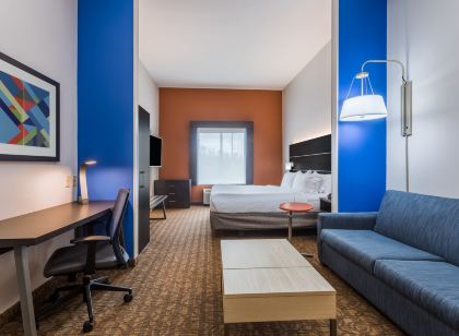 Holiday Inn Express & Suites Bremen