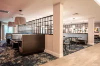 Crowne Plaza ALBANY - THE DESMOND HOTEL by IHG - Barer