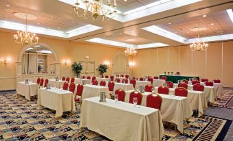 Holiday Inn Philadelphia South-Swedesboro