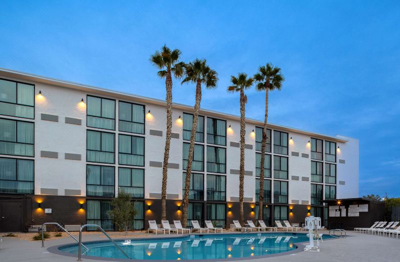 DoubleTree by Hilton Palmdale photo 3