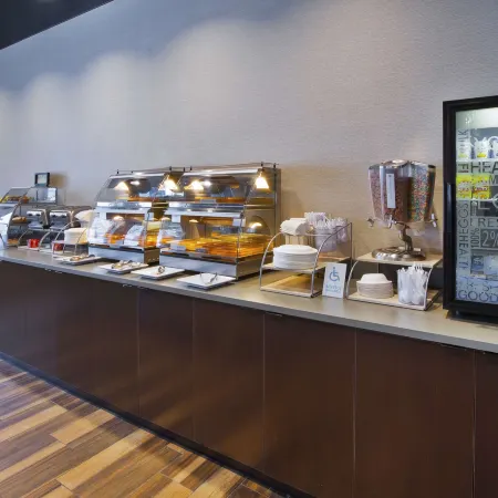 Best Western Okemos/East Lansing Hotel Suites