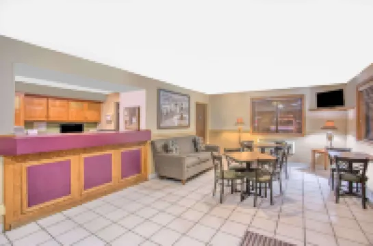 ซุปเปอร์ 8 บายวินด์แฮม คริสเตียนส์เบิร์ก/ย่านแบล็คส์เบิร์ก