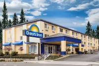 Days Inn by Wyndham Seattle Aurora Các khách sạn ở Shoreline