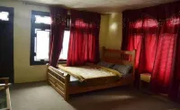 Al Pine Guest House