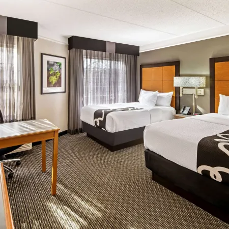 La Quinta Inn & Suites by Wyndham Macon