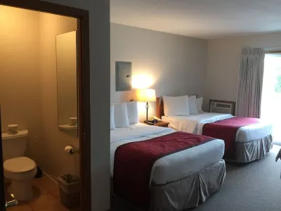Nader's Motel & Suites Hotels in Ludington