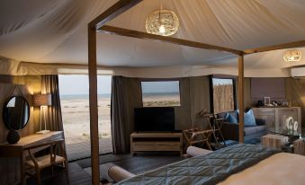 Kingfisher Retreat by Sharjah Collection