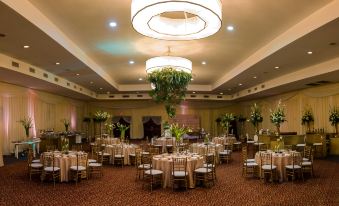 Conquistador Hotel & Conference Center