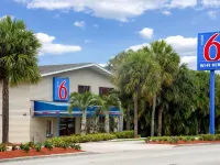 โมเทล 6 ฟอร์ต ลอเดอร์เดล ฟลอริดา โรงแรมในฟอร์ตลอเดอร์เดล