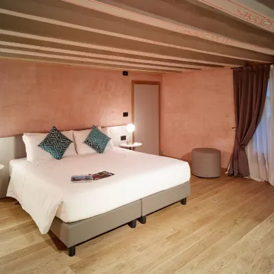 Ca' dei Proverbi Suites - Wenice Deep Culture Hotels near Ca' d'Oro