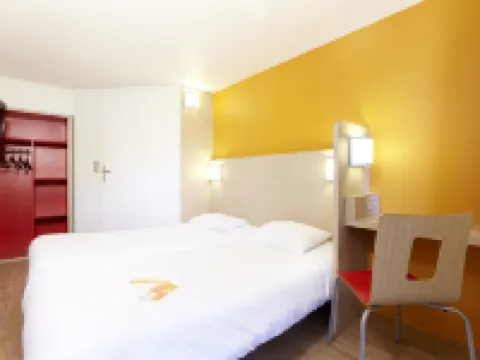 พรีเมียร์ คลาส อาร์ล โรงแรมในอาร์ล