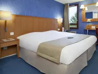 Kyriad Caen Sud - Ifs Các khách sạn ở May-sur-Orne