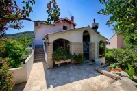 Apartments Malo Lago Hotels in Korcula Island