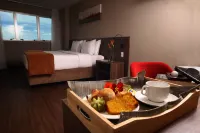 BH Raja Hotel Các khách sạn gần Expominas