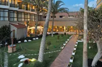 Sol Tenerife Hotels in Плайя-де-лас-Амерікас