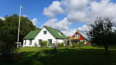 Lilla Trulla Gårdshotell - Feels Like Home فنادق في أنجلهولم