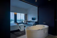 ARTOTEL Grand Prima Surabaya - romantici