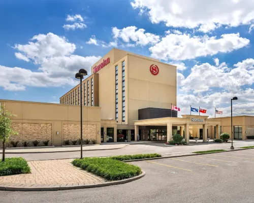 Sheraton Toronto Airport Hotel & Conference Centre Các khách sạn gần Công viên High Park