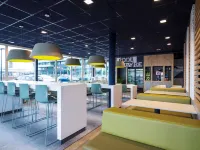 宜必思快捷鹿特丹海牙機場飯店