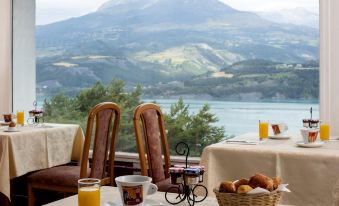 Logis Hotel Eden Lac