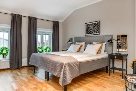 Ludvika Stadshotell Отели в г. Grangarde