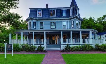 The Inn at Hastings Park, Relais & Châteaux