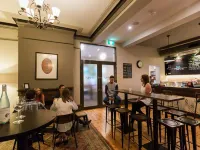The Cally Hotel Hotels in Warrnambool
