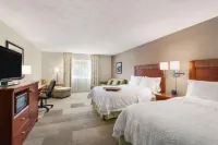 Hampton Inn by Hilton Colchester - Parking