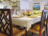 Europa 1917 - Mehadrin Kosher Suitable for Ultra-Orthodox Guests - con encanto