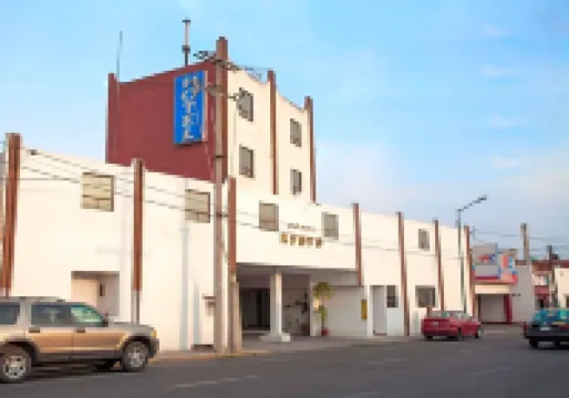 Hotel Kyoto のホテル