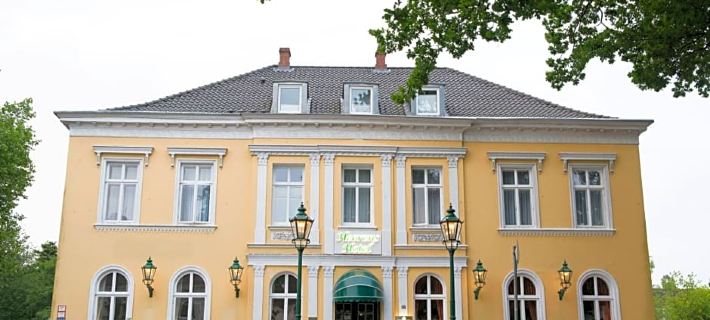 Heerens Hotel Các khách sạn ở Emden