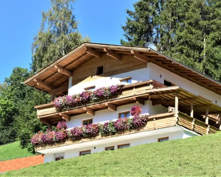Sonnigs Platzl Hotéis em Stummerberg