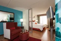 Hotel Indigo 芝加哥弗農山莊 - 酒吧