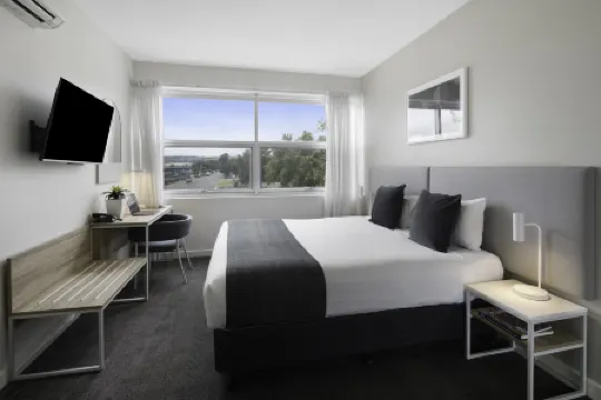 奎斯特莫森湖酒店