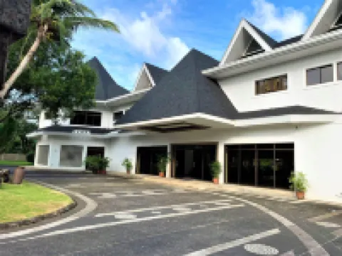 Chateau Bleu Resort Hotels in Calamba